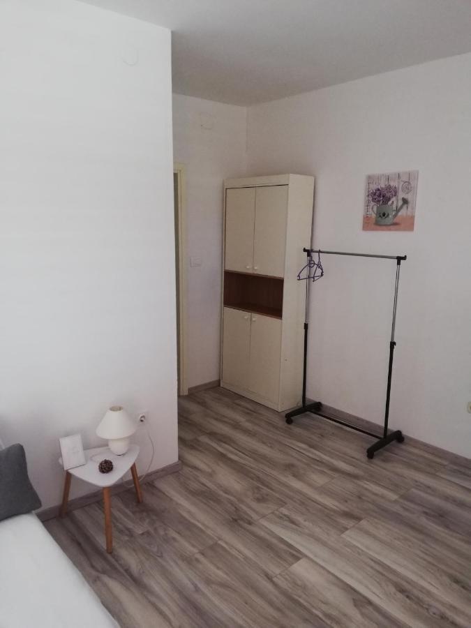 Apartments Lucija Solaris Шибеник Екстер'єр фото