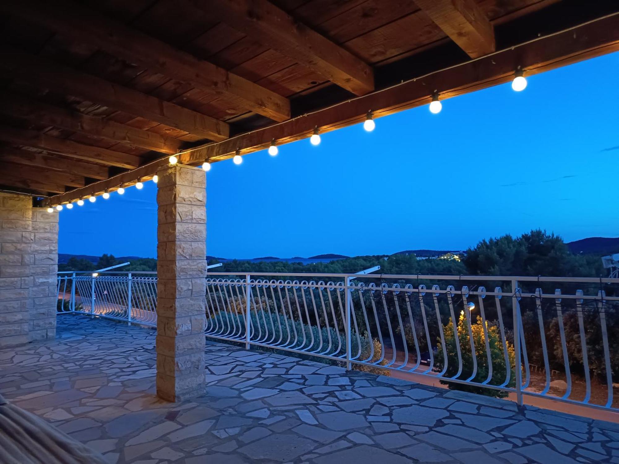 Apartments Lucija Solaris Шибеник Екстер'єр фото